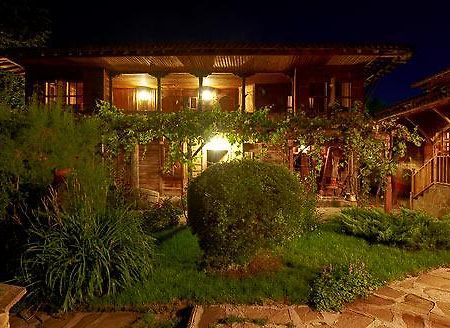 Zheravna Ecohouse Hotel Exterior photo
